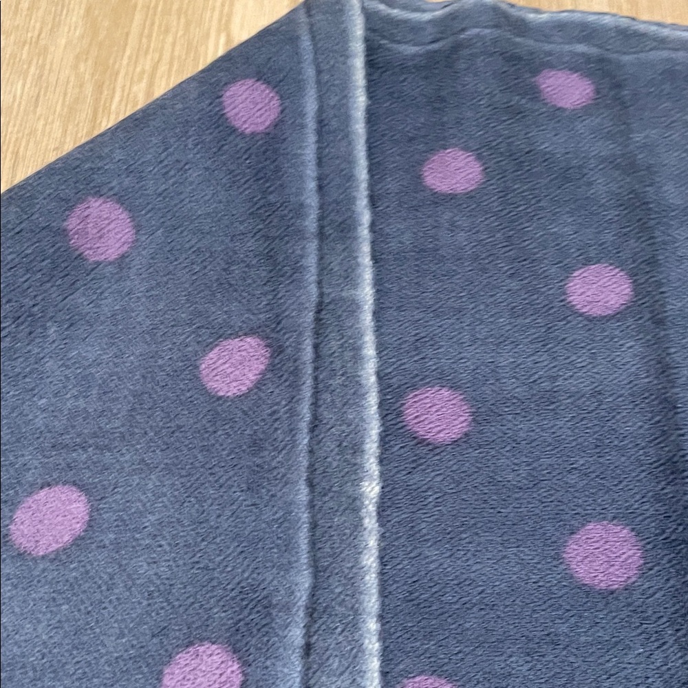 100% Wool Polka Dot Women's Scarf - Dark Blue and Purple - 28”x75” - Picture 9 of 10